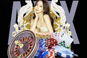 金色盾牌与蓝色三角形警示图标组合，象征平台规则与安全提示